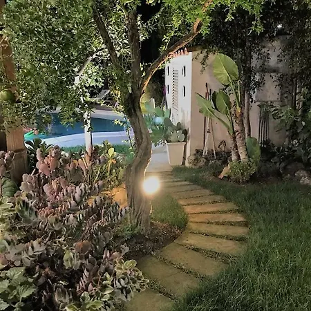 Вилла The Queen's House *