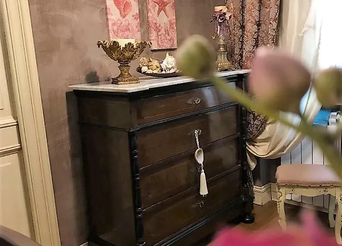 The Queen's House فيلة