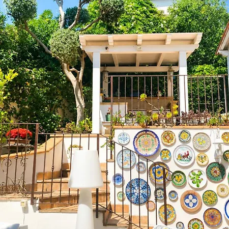 Villa The Queens House *