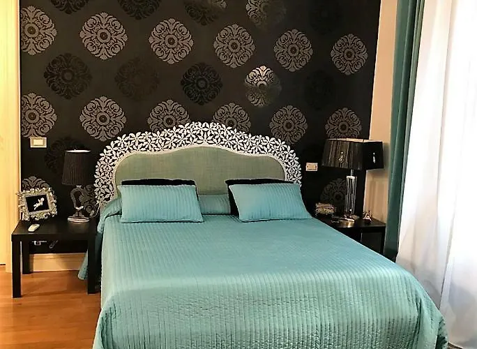 The Queen's House Villa *